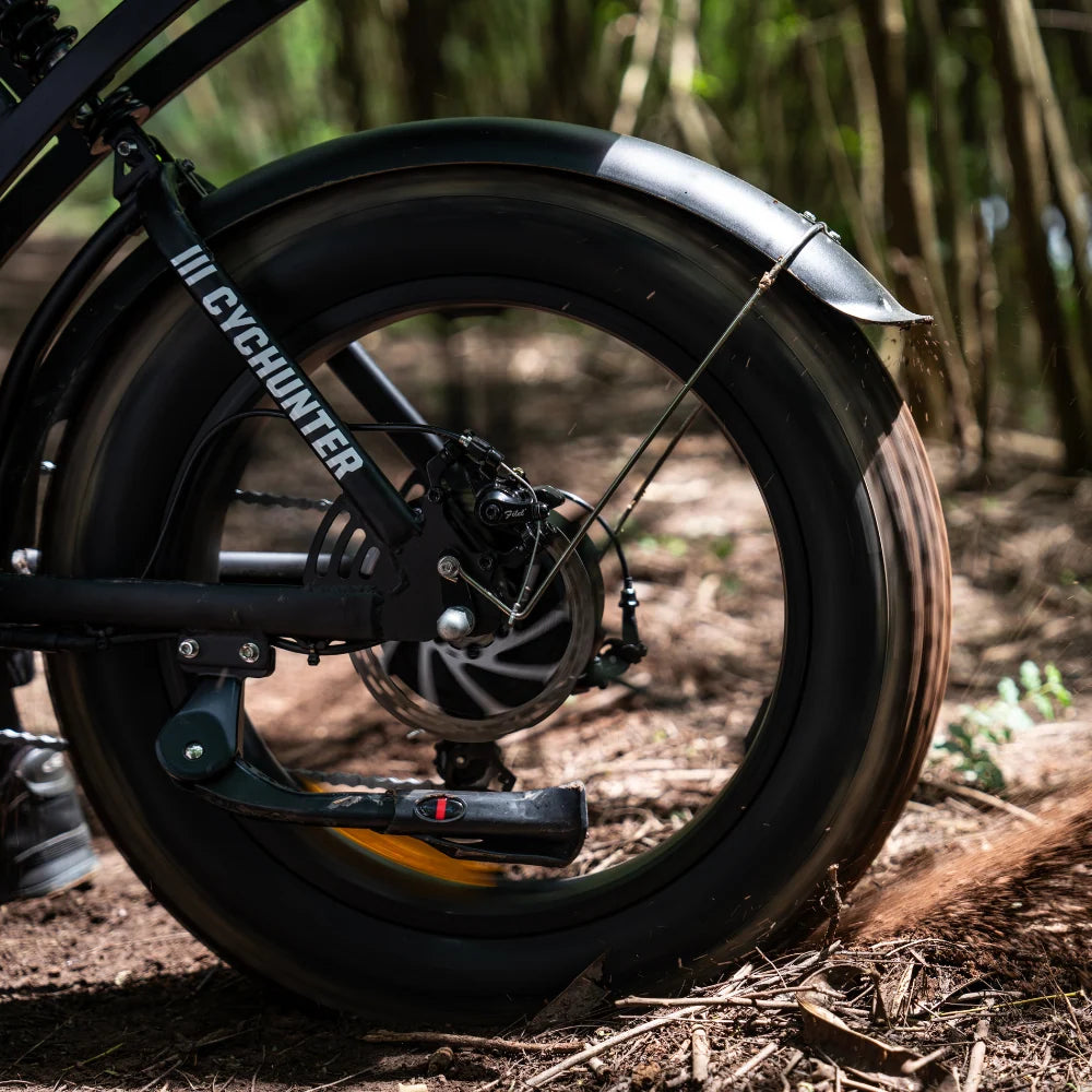 Cychunter Moped-Style Ebike